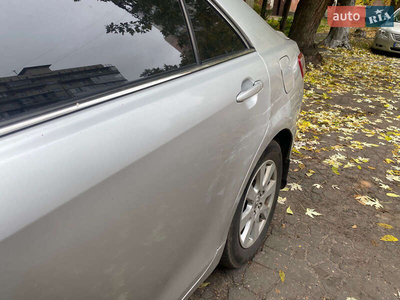 Седан Toyota Camry 2008 в Києві
