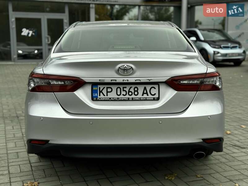 Седан Toyota Camry 2021 в Днепре фото 11 Седан Toyota Camry 2021 в Днепре