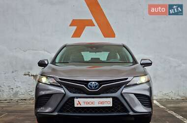 Седан Toyota Camry 2020 в 