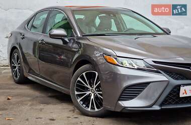 Седан Toyota Camry 2020 в 
