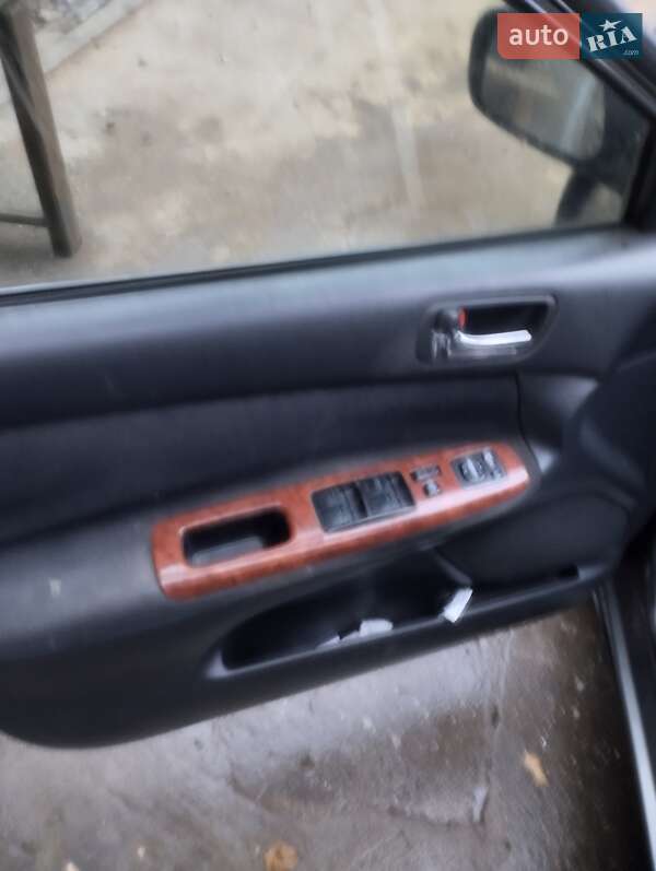 Седан Toyota Camry 2003 в Николаеве фото 5 Седан Toyota Camry 2003 в Николаеве