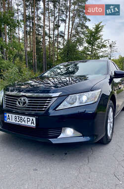 Седан Toyota Camry 2013 в Житомире