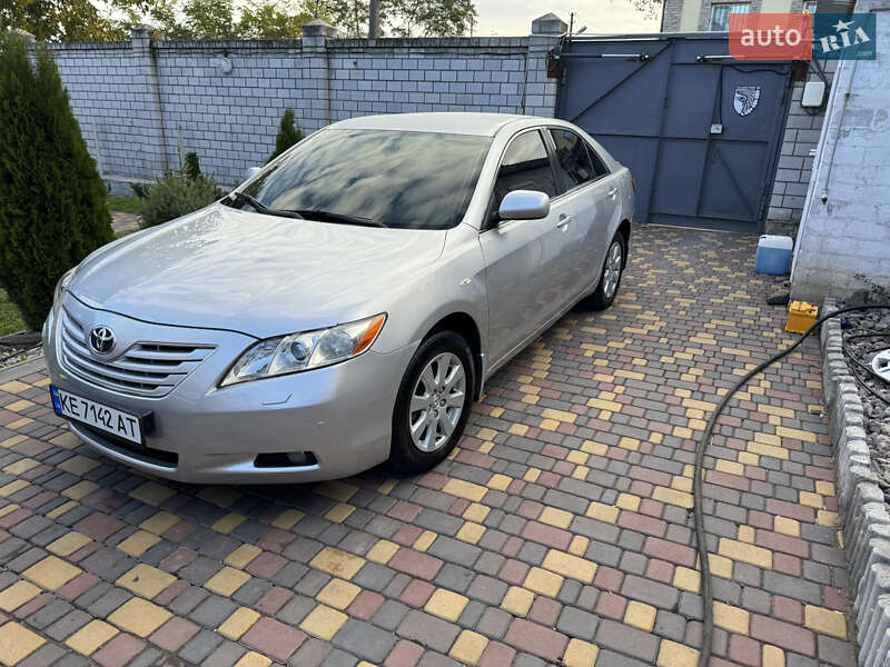 Седан Toyota Camry 2007 в Каменском