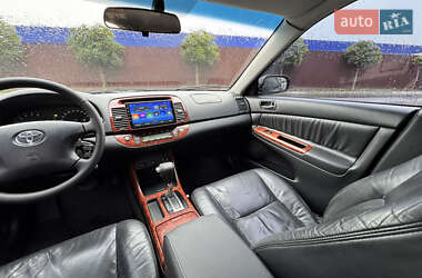 Седан Toyota Camry 2003 в  фото 22 Седан Toyota Camry 2003 в