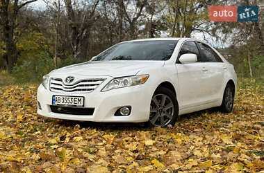 Седан Toyota Camry 2011 в Вінниці