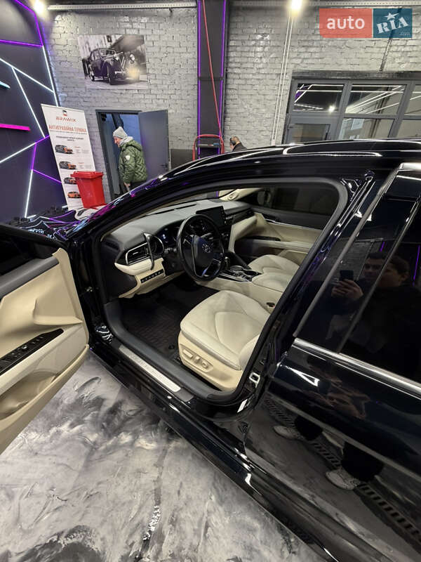 Седан Toyota Camry 2022 в Киеве фото 4 Седан Toyota Camry 2022 в Киеве