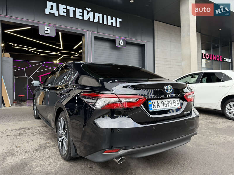 Седан Toyota Camry 2022 в Киеве фото 20 Седан Toyota Camry 2022 в Киеве