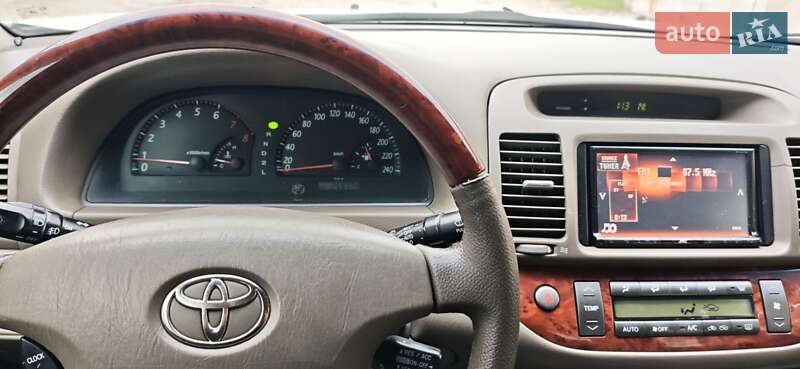 Седан Toyota Camry 2002 в Одессе