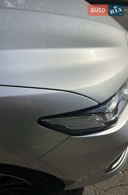 Седан Toyota Camry 2021 в 