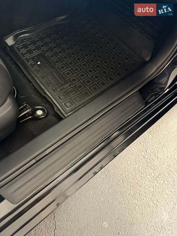 Седан Toyota Camry 2017 в Одессе фото 50 Седан Toyota Camry 2017 в Одессе