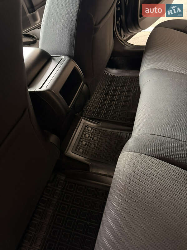 Седан Toyota Camry 2017 в Одессе фото 60 Седан Toyota Camry 2017 в Одессе