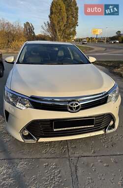 Седан Toyota Camry 2017 в Запоріжжі