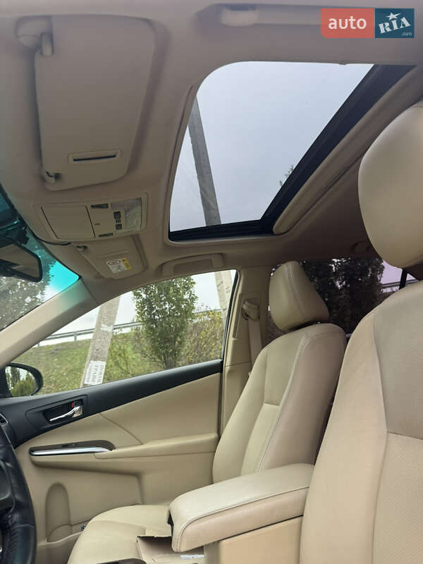 Седан Toyota Camry 2016 в Днепре фото 13 Седан Toyota Camry 2016 в Днепре