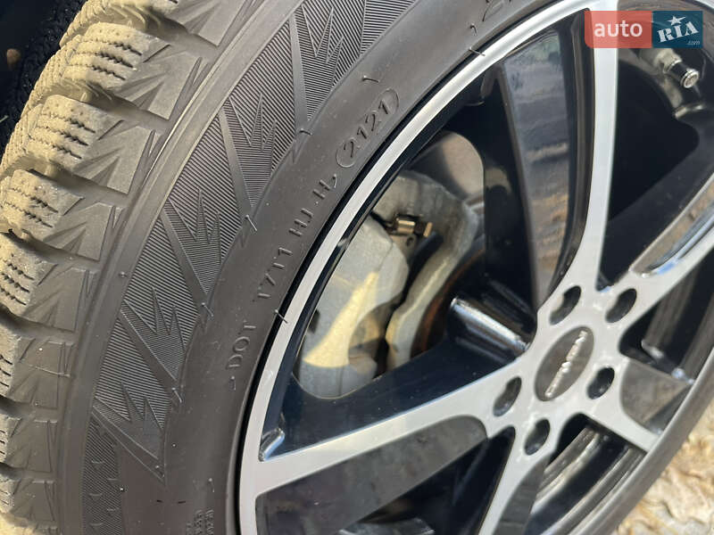 Седан Toyota Camry 2019 в Киеве фото 36 Седан Toyota Camry 2019 в Киеве