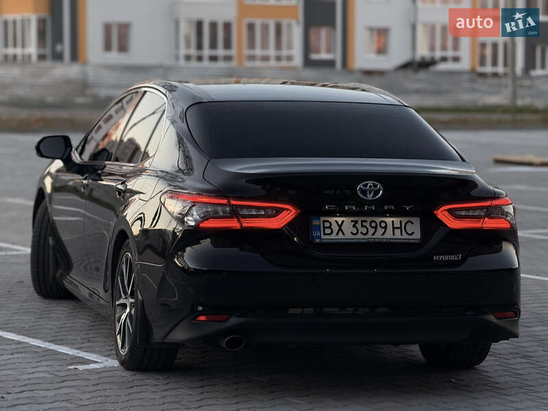 Седан Toyota Camry 2021 в Виннице фото 18 Седан Toyota Camry 2021 в Виннице