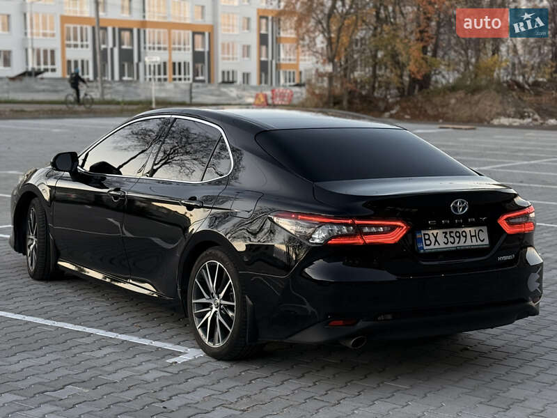Седан Toyota Camry 2021 в Виннице фото 28 Седан Toyota Camry 2021 в Виннице
