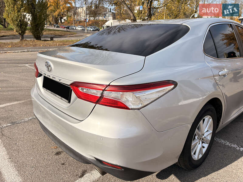 Седан Toyota Camry 2017 в Києві фото 18 Седан Toyota Camry 2017 в Києві