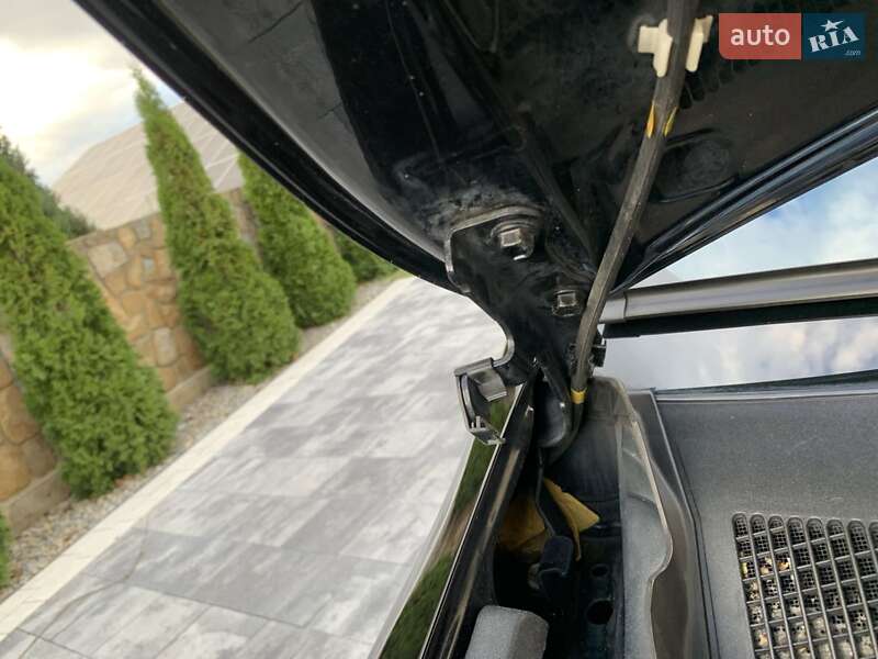 Седан Toyota Camry 2013 в Івано-Франківську