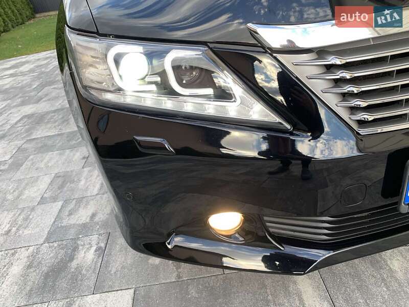 Седан Toyota Camry 2013 в Івано-Франківську