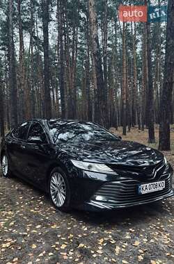 Седан Toyota Camry 2018 в Харькове Седан Toyota Camry 2018 в Харькове