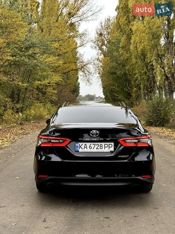 Седан Toyota Camry 2023 в Киеве фото 9 Седан Toyota Camry 2023 в Киеве