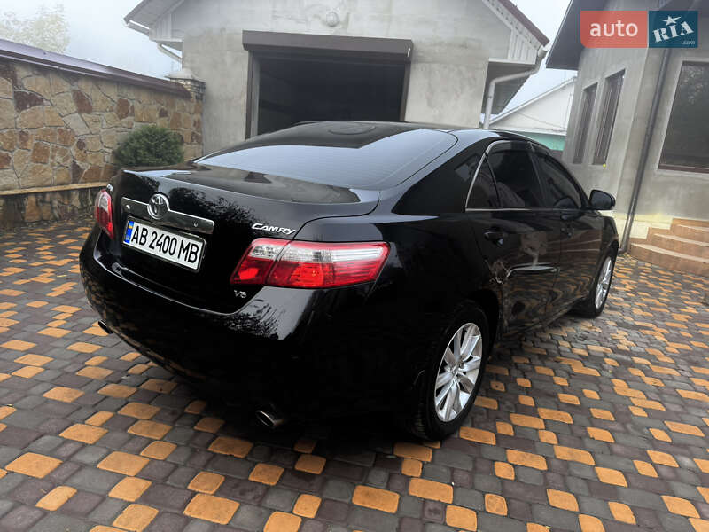 Седан Toyota Camry 2009 в Могилев-Подольске