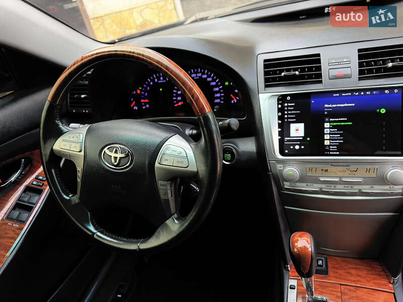 Седан Toyota Camry 2009 в Могилев-Подольске