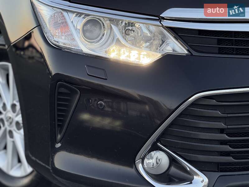 Седан Toyota Camry 2017 в Киеве фото 18 Седан Toyota Camry 2017 в Киеве