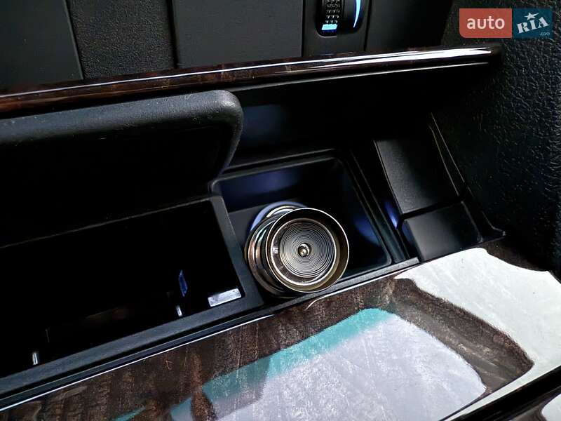 Седан Toyota Camry 2017 в Киеве фото 62 Седан Toyota Camry 2017 в Киеве