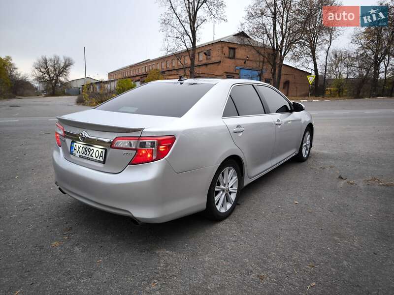 Седан Toyota Camry 2012 в Харькове фото 3 Седан Toyota Camry 2012 в Харькове