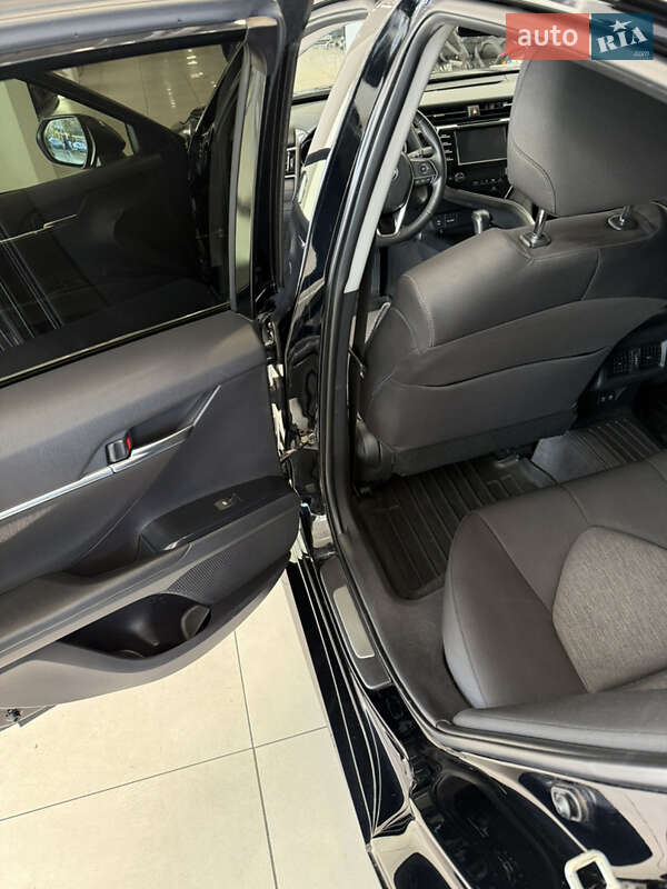 Седан Toyota Camry 2018 в Буче фото 16 Седан Toyota Camry 2018 в Буче