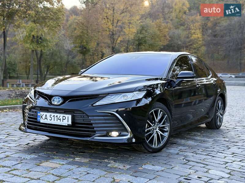 Седан Toyota Camry 2022 в Киеве фото 6 Седан Toyota Camry 2022 в Киеве
