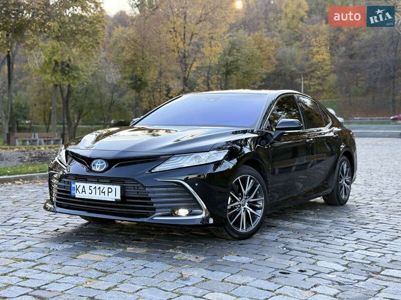 Седан Toyota Camry 2022 в Киеве фото 8 Седан Toyota Camry 2022 в Киеве