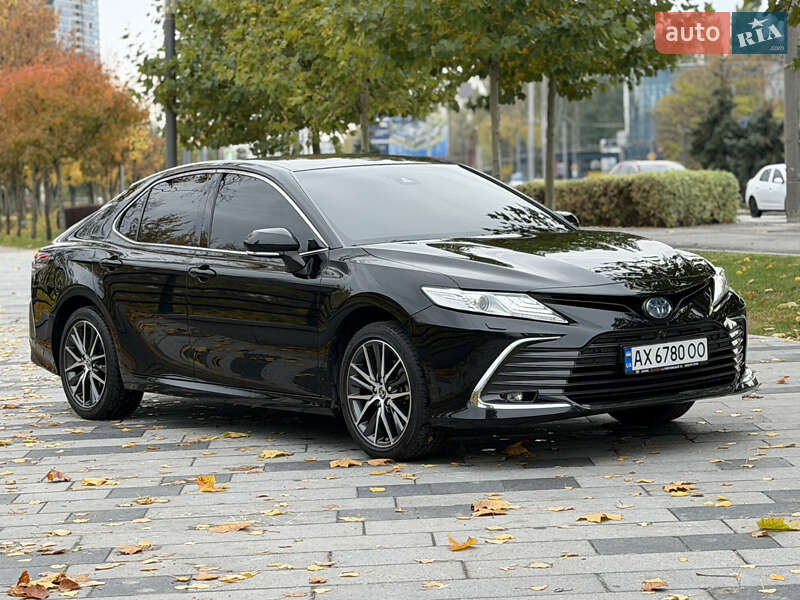 Седан Toyota Camry 2022 в Днепре фото 7 Седан Toyota Camry 2022 в Днепре