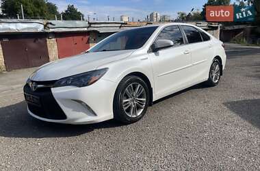Седан Toyota Camry 2017 в Києві