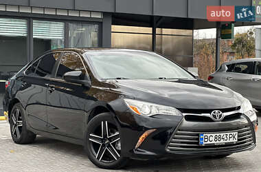 Седан Toyota Camry 2017 в Владимире