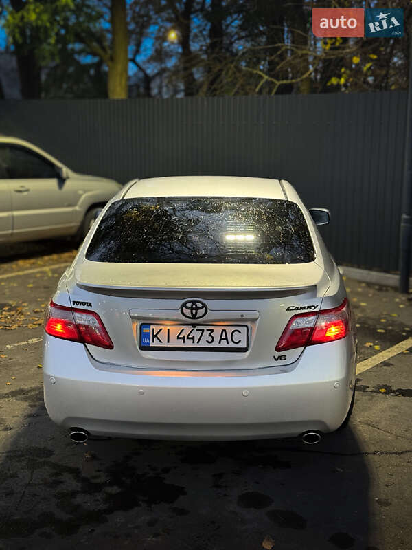 Седан Toyota Camry 2008 в Броварах