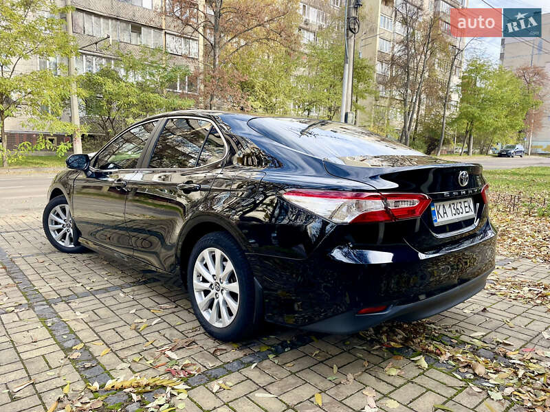 Седан Toyota Camry 2019 в Киеве фото 7 Седан Toyota Camry 2019 в Киеве