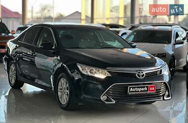 Седан Toyota Camry 2015 в Одессе