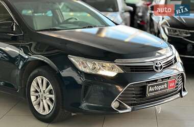 Седан Toyota Camry 2015 в Одессе