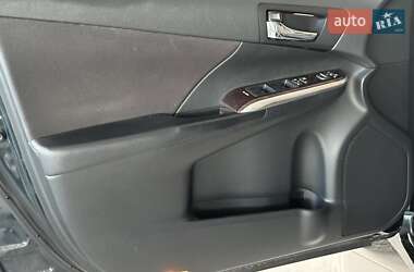 Седан Toyota Camry 2015 в Одессе