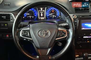 Седан Toyota Camry 2015 в Одессе