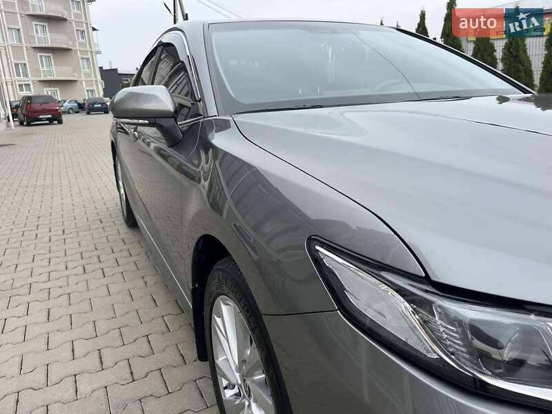 Седан Toyota Camry 2022 в Черновцах фото 34 Седан Toyota Camry 2022 в Черновцах
