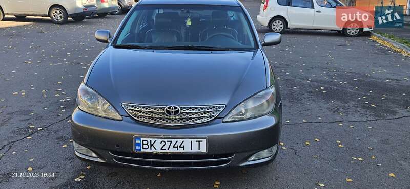 Toyota Camry 2003