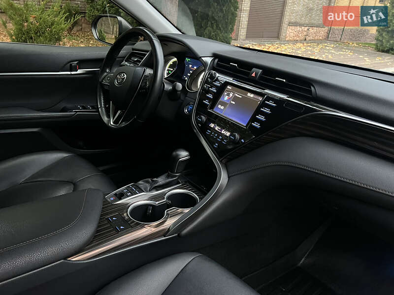 Седан Toyota Camry 2020 в Ровно фото 23 Седан Toyota Camry 2020 в Ровно