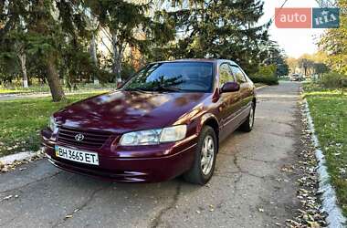 Седан Toyota Camry 1998 в Одесі