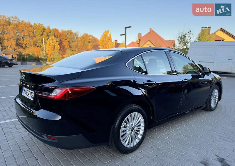 Седан Toyota Camry 2025 в Виннице фото 8 Седан Toyota Camry 2025 в Виннице