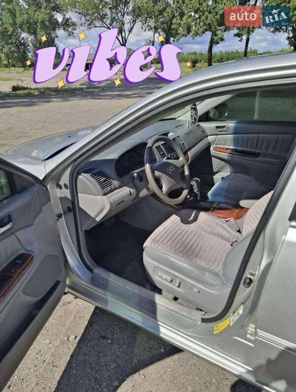 Седан Toyota Camry 2004 в Подольске фото 3 Седан Toyota Camry 2004 в Подольске