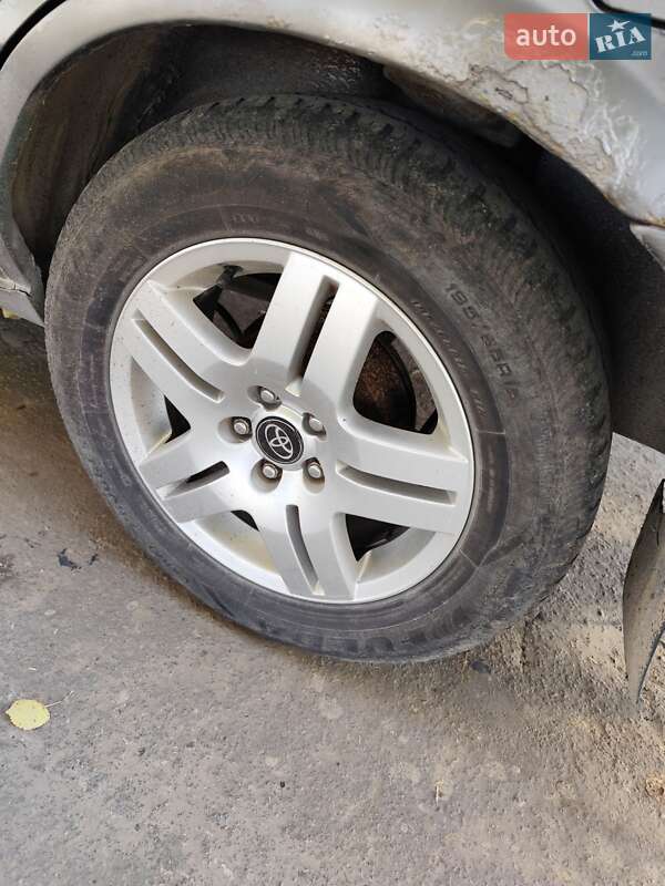 Седан Toyota Camry 1989 в Рівному