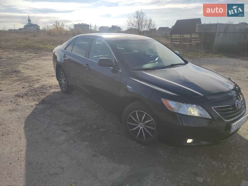 Седан Toyota Camry 2007 в Умані